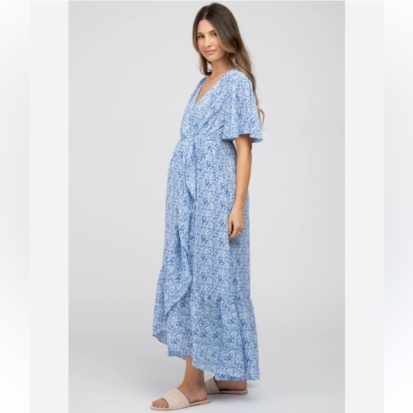 MATERNITY AND POST PARTUM WRAP DRESS BLUE FLORAL PRINT V BACK AND TRUE WRAP - Picture 2 of 15